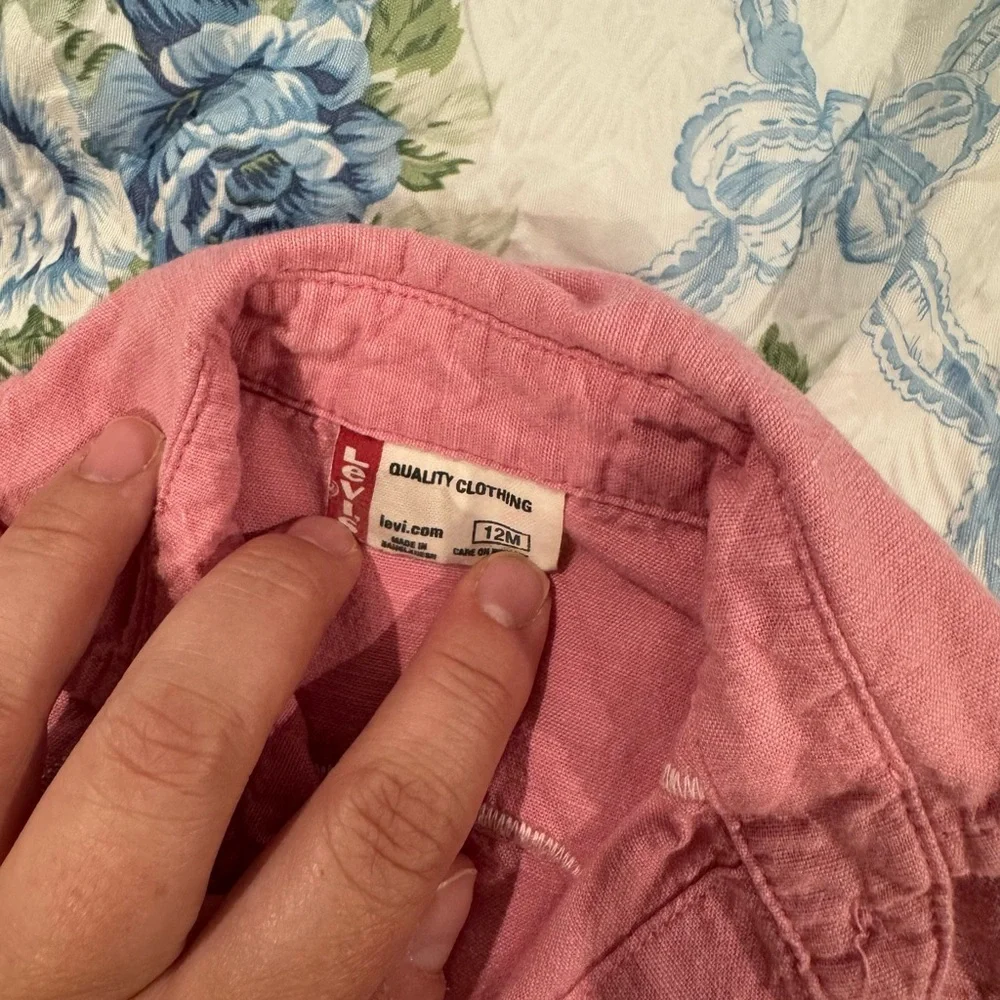 Levi's Pink‎ Kids shirt